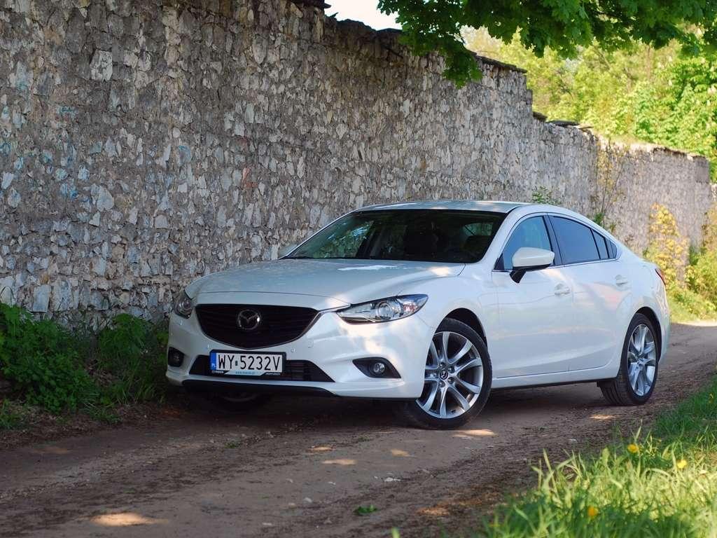 Mazda 6 szybsza, lepsza, piękniejsza. • AutoCentrum.pl