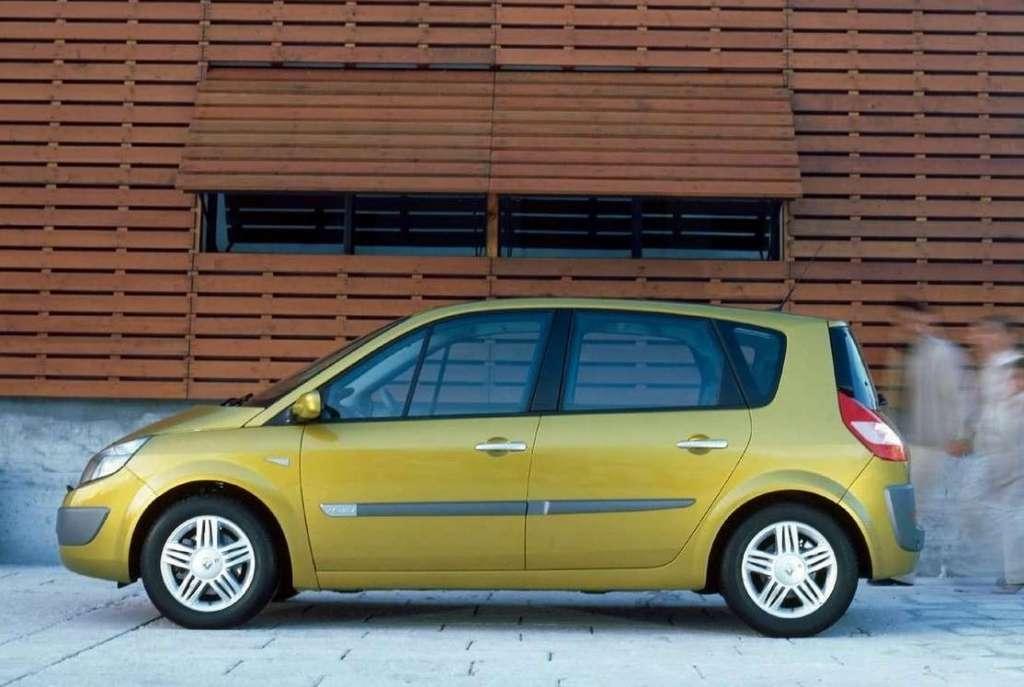 Czy warto kupić używane Renault Scenic II (od 2003 do
