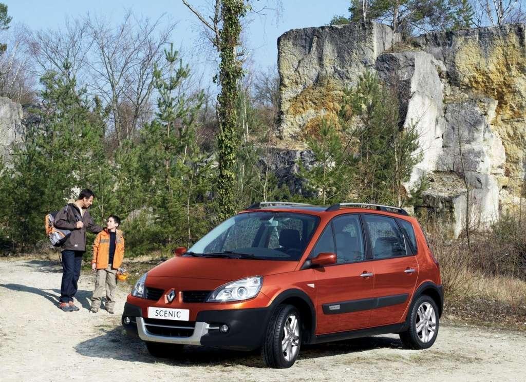 Czy warto kupić używane Renault Scenic II (od 2003 do