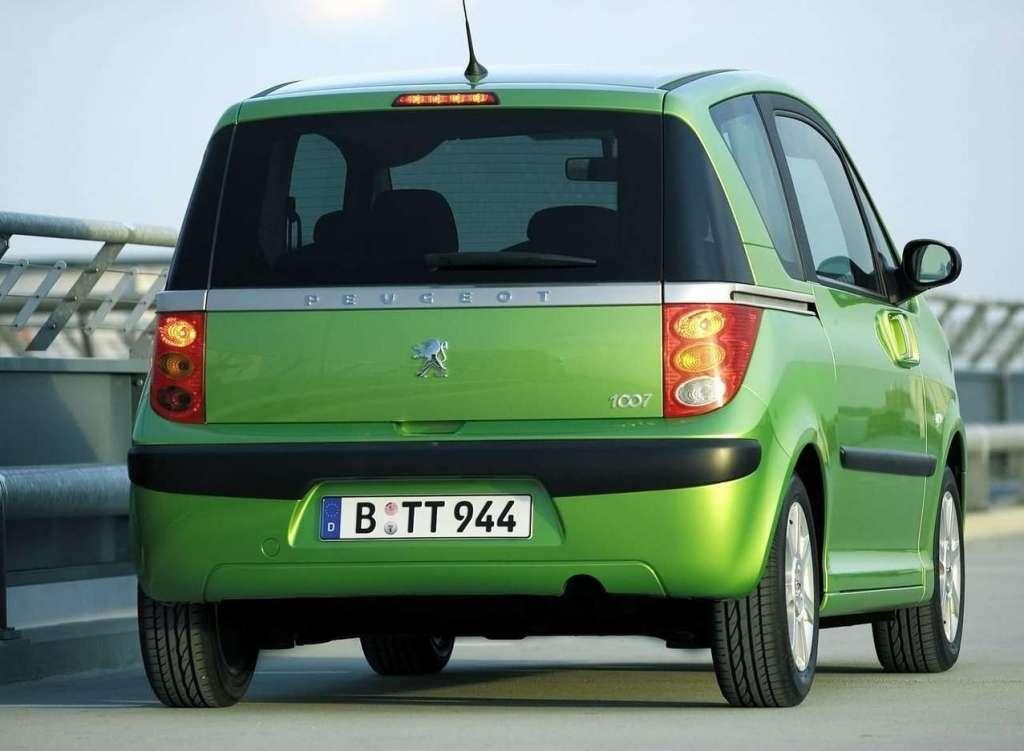 Ofiara praktyczności Peugeot 1007 • AutoCentrum.pl