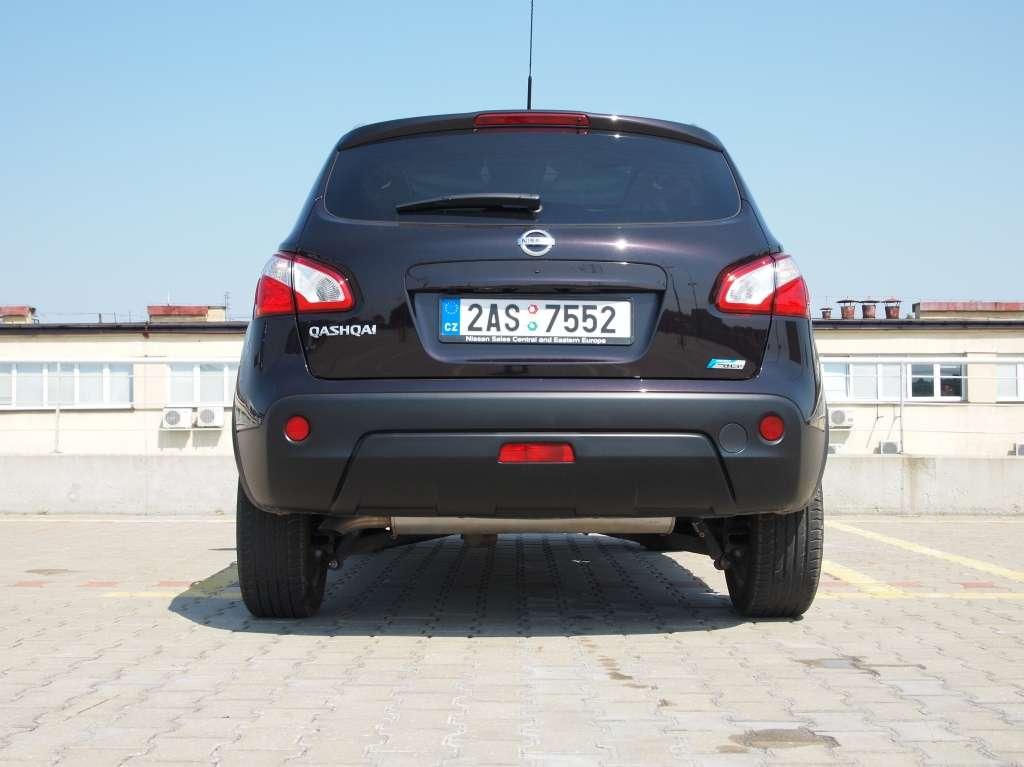Crossover Dojrzały - Nissan Qashqai 1.6 Dci • Autocentrum.pl