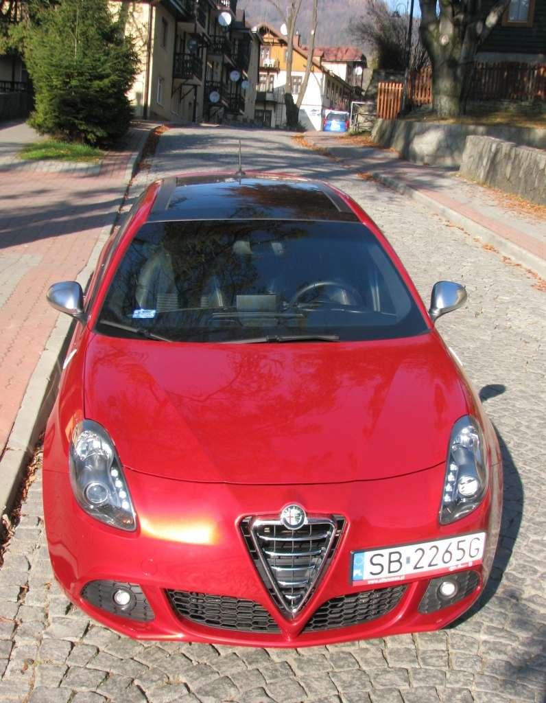 Alfa Romeo Giulietta Quadrifoglio Verde Koniczynka na szybko