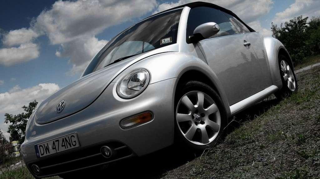 VW New Beetle Cabrio dla ludu? • AutoCentrum.pl