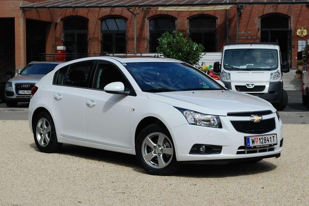 Europa kocha hatchbacki Chevrolet Cruze 5d • AutoCentrum.pl