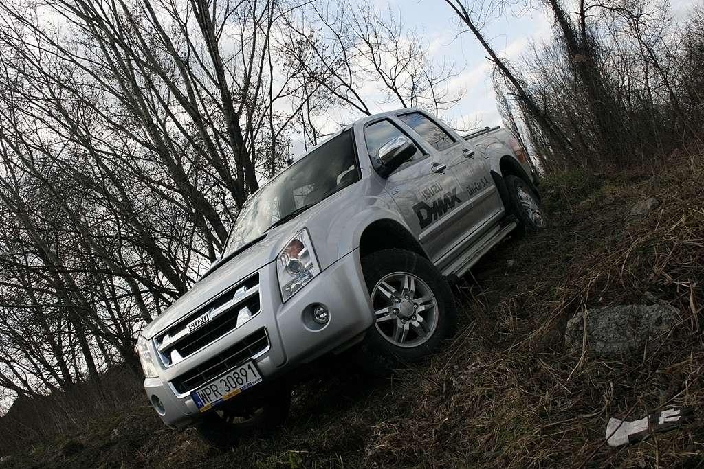 Pick-up po japońsku - ISUZU D-MAX