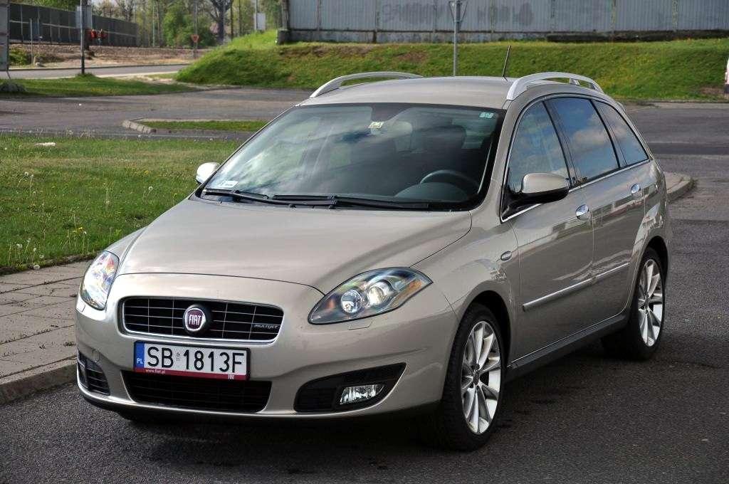 Fiat Croma rodzinne auto po włosku • AutoCentrum.pl