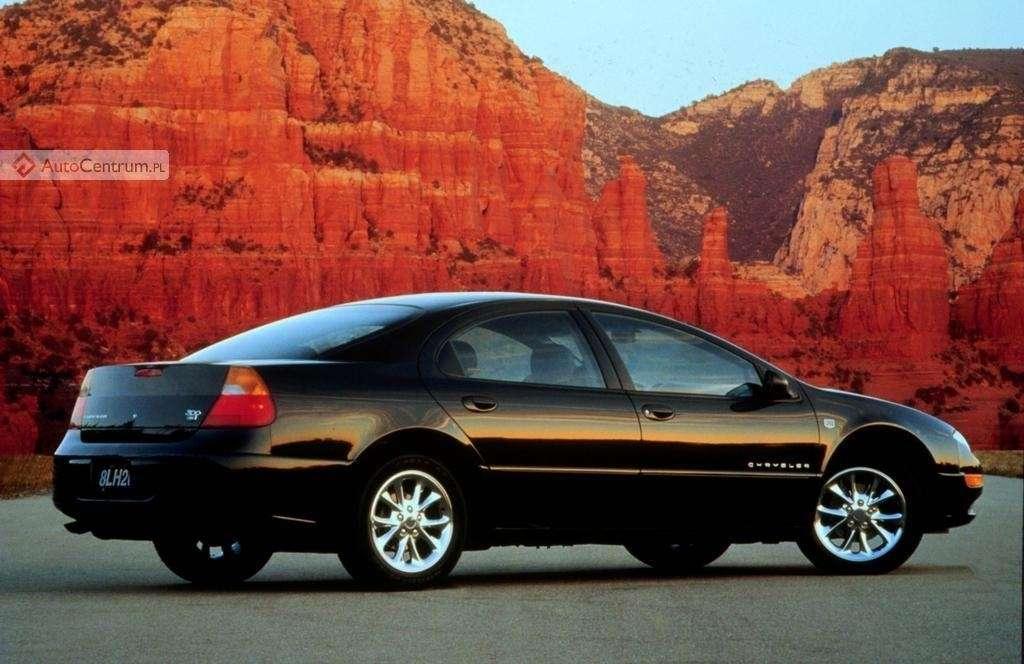 Chrysler 300M prawdziwy Amerykanin • AutoCentrum.pl