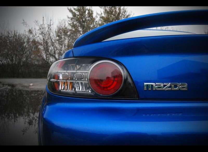 Mazda RX8 Zoomzoom poza konkurencją • AutoCentrum.pl
