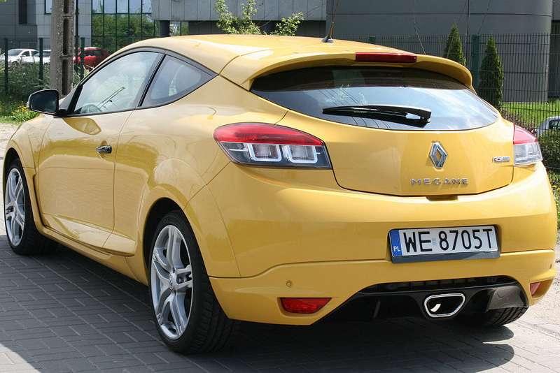 Szybki i wściekły test Renault Megane RS • AutoCentrum.pl