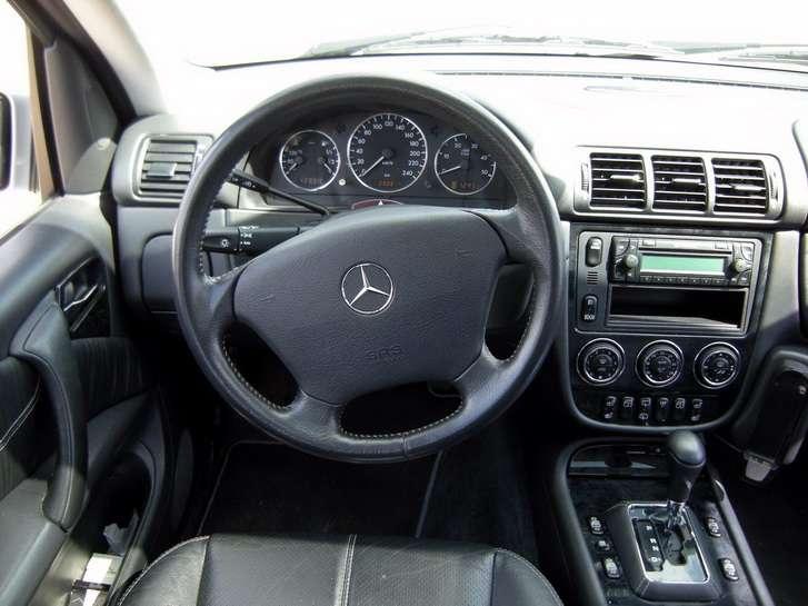 Mercedes ML • AutoCentrum.pl