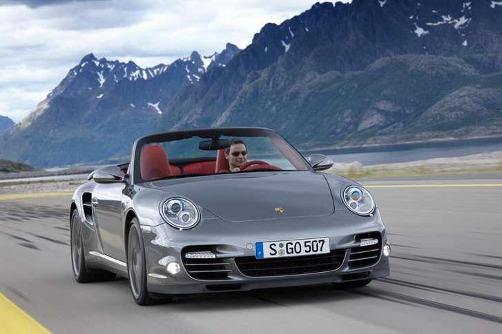 Nowe Porsche 911 Turbo • AutoCentrum.pl