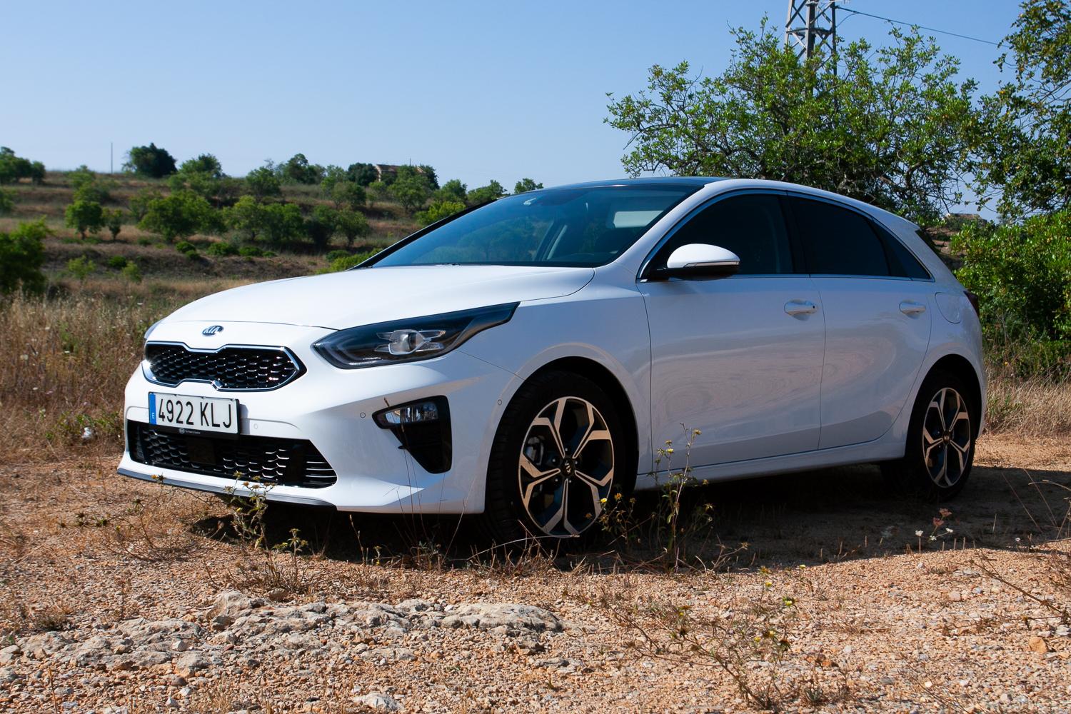 Bez apostrofu, ale lepiej – nowa KIA Ceed