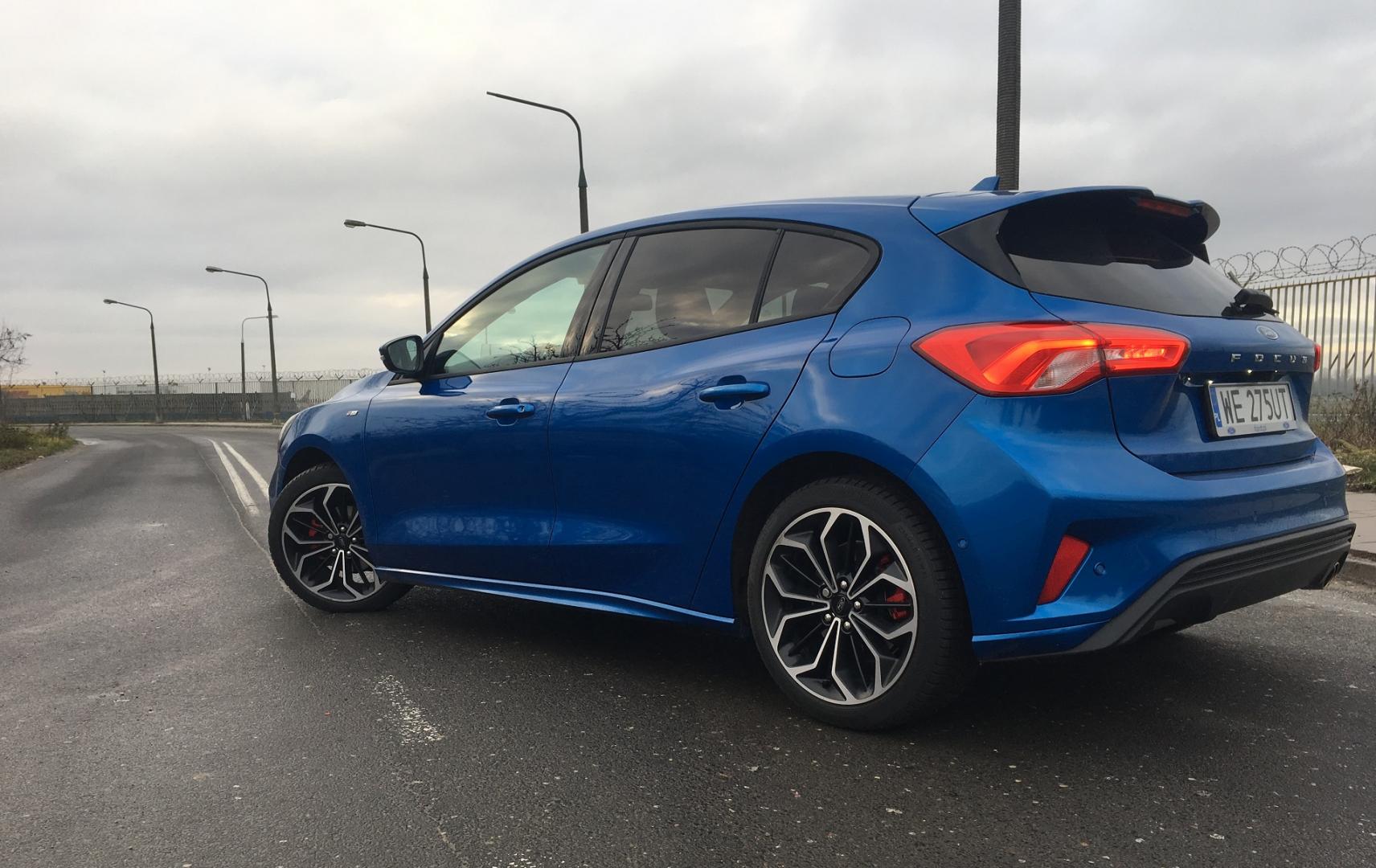 Prawie jak hot hatch! Nowy Ford Focus w wersji ST Line