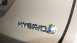 Ford Mondeo Hybrid – klasycznie nowoczesny