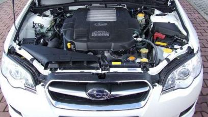 Subaru Legacy Boxer Diesel 2.0D - Totalne Zaskoczenie • Autocentrum.pl