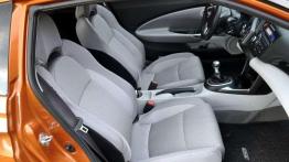 Honda CR-Z - Push the button