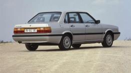 Audi 90 - osiemdziesiątka &quot;na bogato&quot;