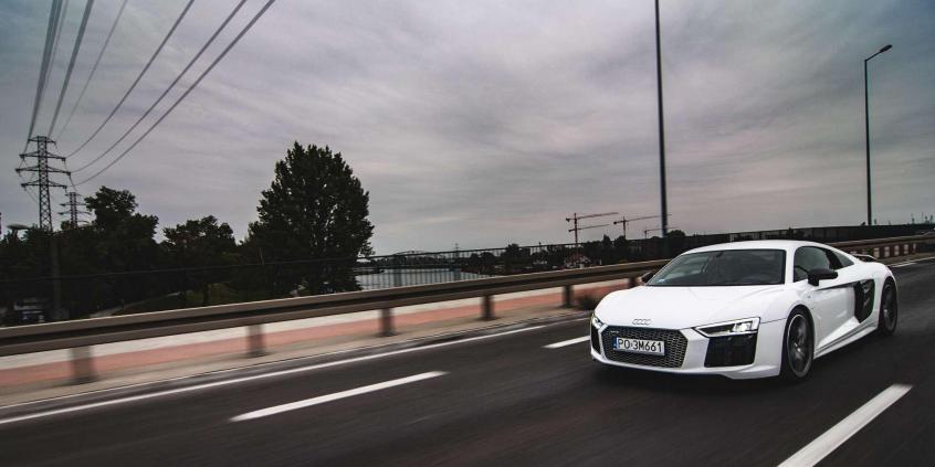 Audi R8 V10 Plus - z cyfrową duszą