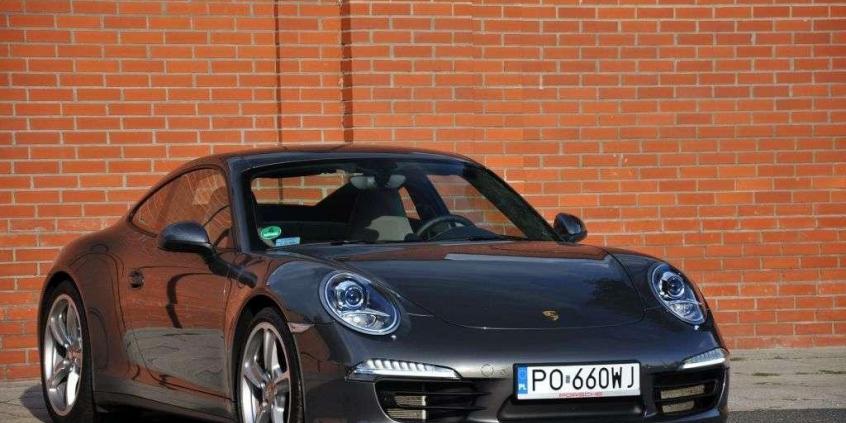 Porsche 911 4S - Ikona