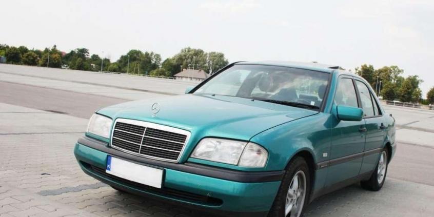 Mercedes C180 (W202) - Nadal Warty Uwagi? • Autocentrum.pl