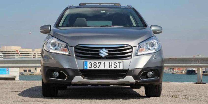 Suzuki SX4 SCross poszukiwanie nowych dróg • AutoCentrum.pl