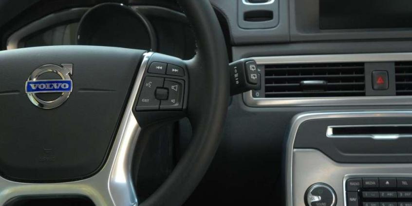 Volvo V70 2.0 D4 Drive-E - Bezpieczny Wybór • Autocentrum.pl