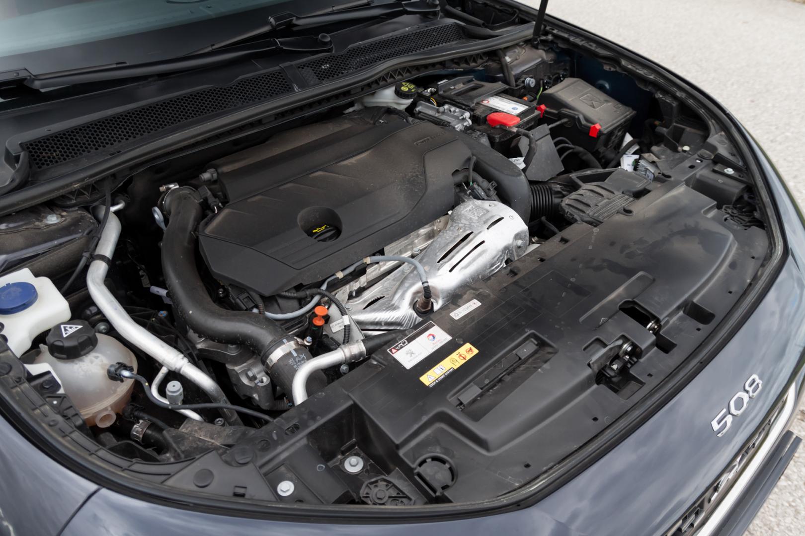 Peugeot 508 czy mocna benzyna może być alternatywą dla