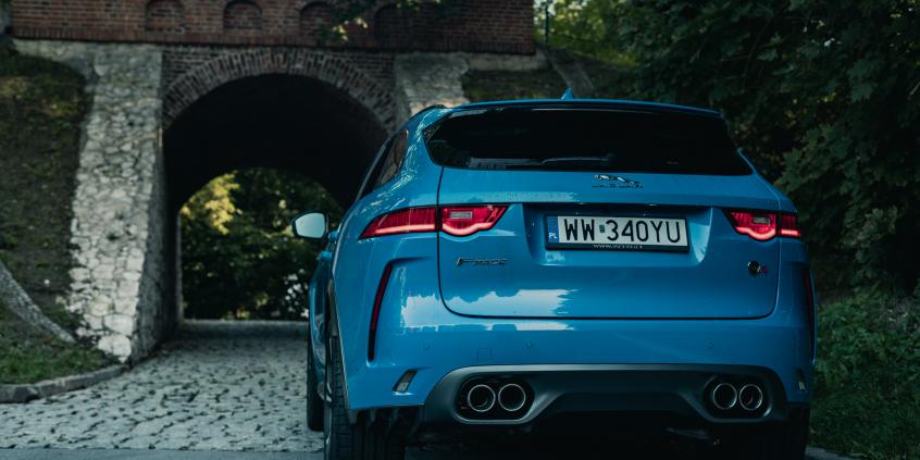 Pożegnajcie się z takimi samochodami jak Jaguar F-Pace SVR