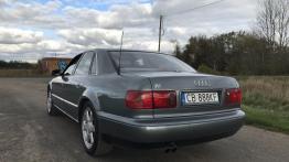 Audi S8 D2 – wręcz (nie)komfortowo