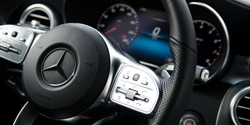 Mercedes GLC 200 4Matic EQ Boost miękka hybryda w