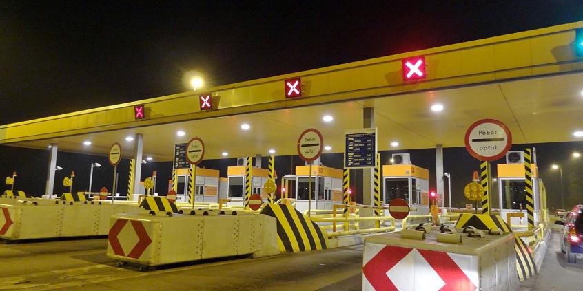 Ile wynoszą opłaty na autostradzie A2 dla samochodów osobowych?