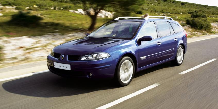 Duże, tanie, wygodne i bezpieczne. Auta do 15 tys. zł, którymi nie strach jeździć