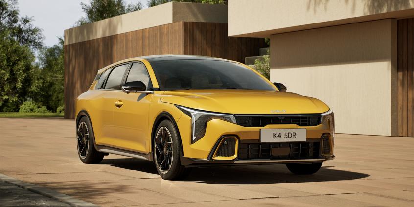 Nowa Kia K4 to efektowny sukcesor Ceeda. Spokojnie, jest spalinowa