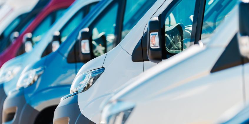 Karta kierowcy w busie 2.5t-3.5t – jak przygotować firmę na nowe wymogi Pakietu Mobilności w 2026 roku?