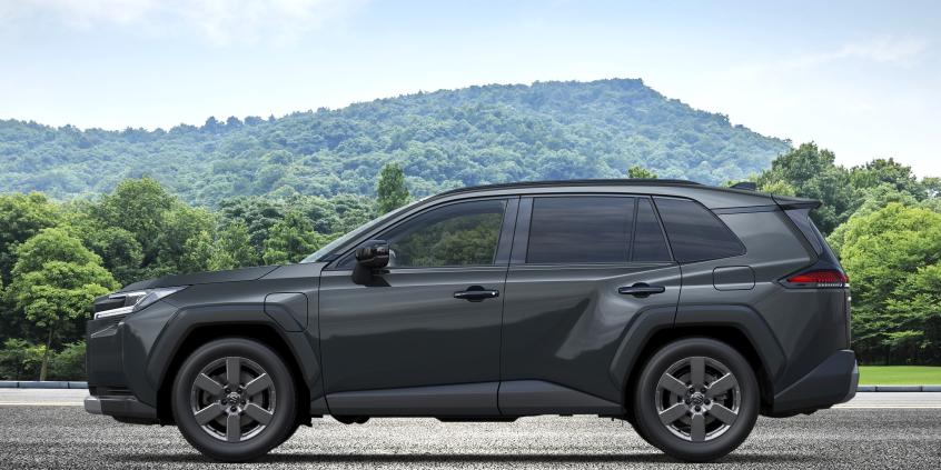 Ten SUV Suzuki zaskoczy niejednego kierowcę. Nowy Across to prawdziwa cyfrowa rewolucja