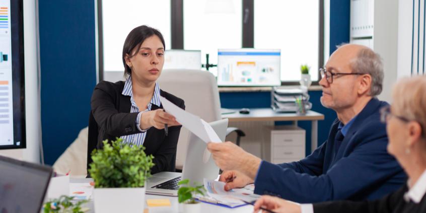 Jak rozliczyć ładowanie auta służbowego w domu w 2026 roku? Część 3: Procedura rozliczeniowa i „tarcza dokumentowa”