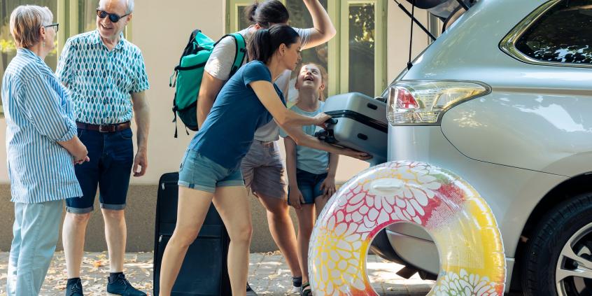 Przegląd auta przed wakacjami – lista kontrolna krok po kroku