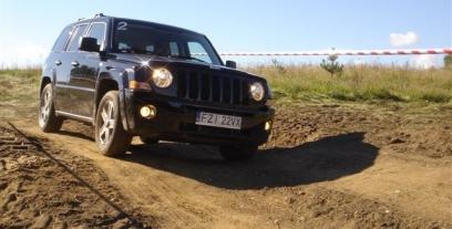Jeep Patriot Suv • Dane Techniczne • Autocentrum.pl
