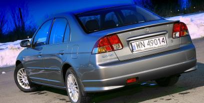 Honda Civic VII Sedan 1.6 i 16V 110KM 81kW 2001-2005
