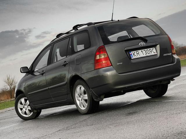 Toyota Corolla IX (E12) • Dane techniczne • AutoCentrum.pl