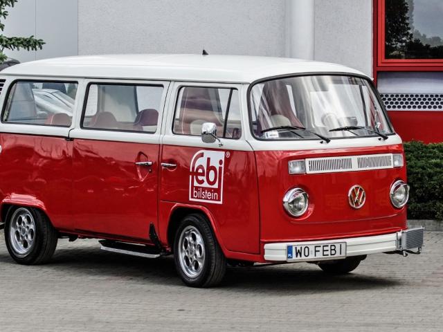Volkswagen Caravelle • Dane techniczne • AutoCentrum.pl