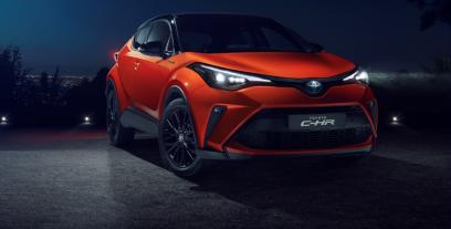 Toyota C-HR Crossover Facelifting