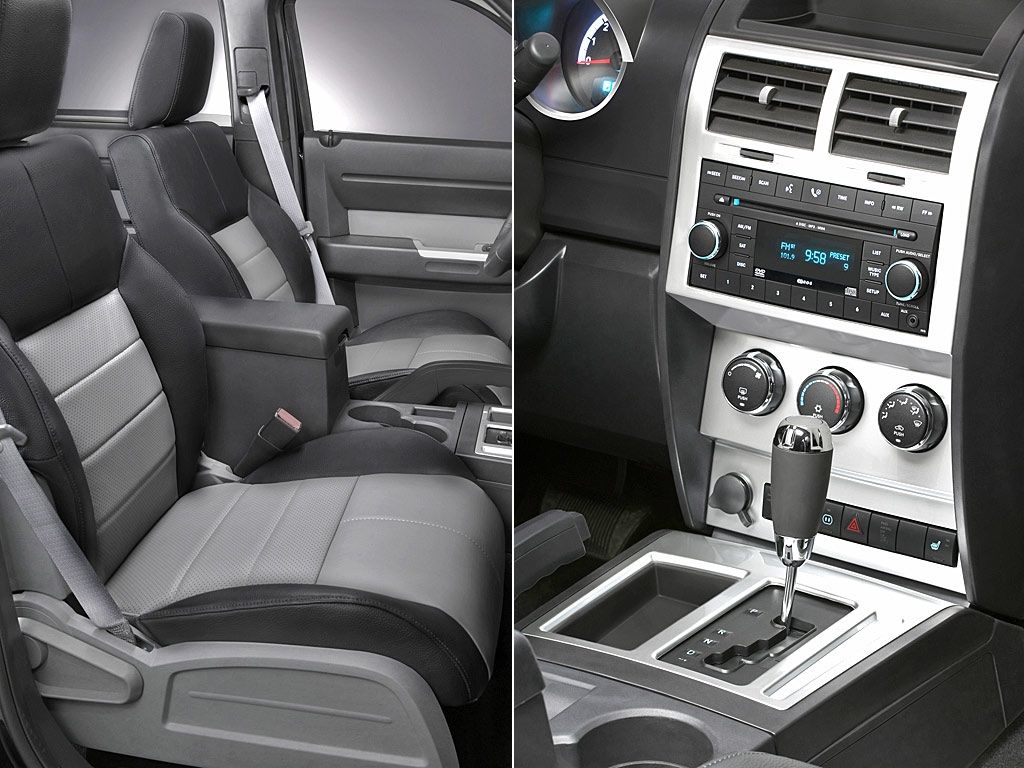 Dodge nitro салон