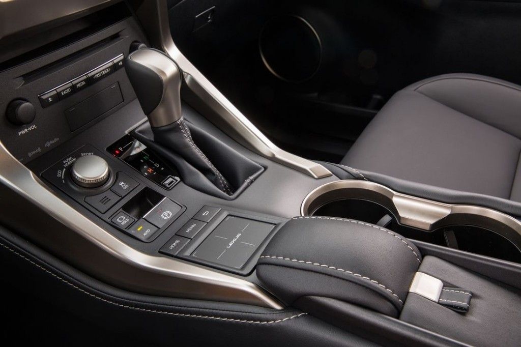 Lexus NX 200t (2015) wersja amerykańska Galerie
