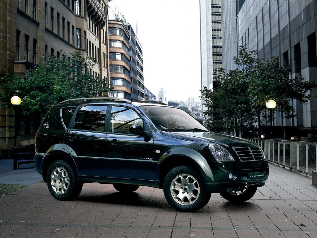 Ssangyong rexton 2006 года