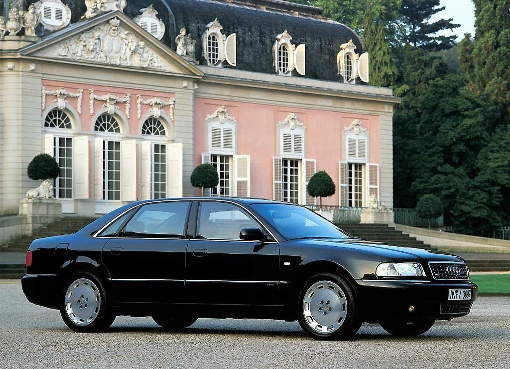 Luxus Audi A8 2000 Ebenbild