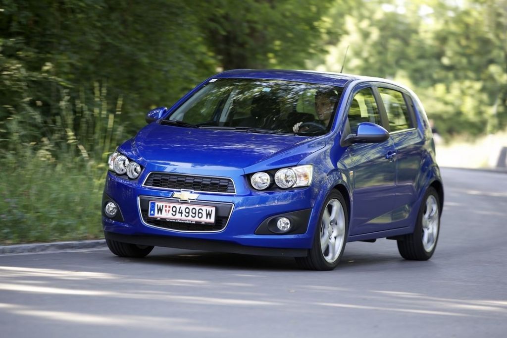 Chevrolet aveo hatchback