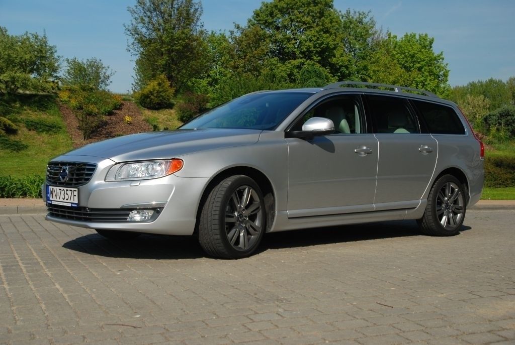 Volvo v70 iii