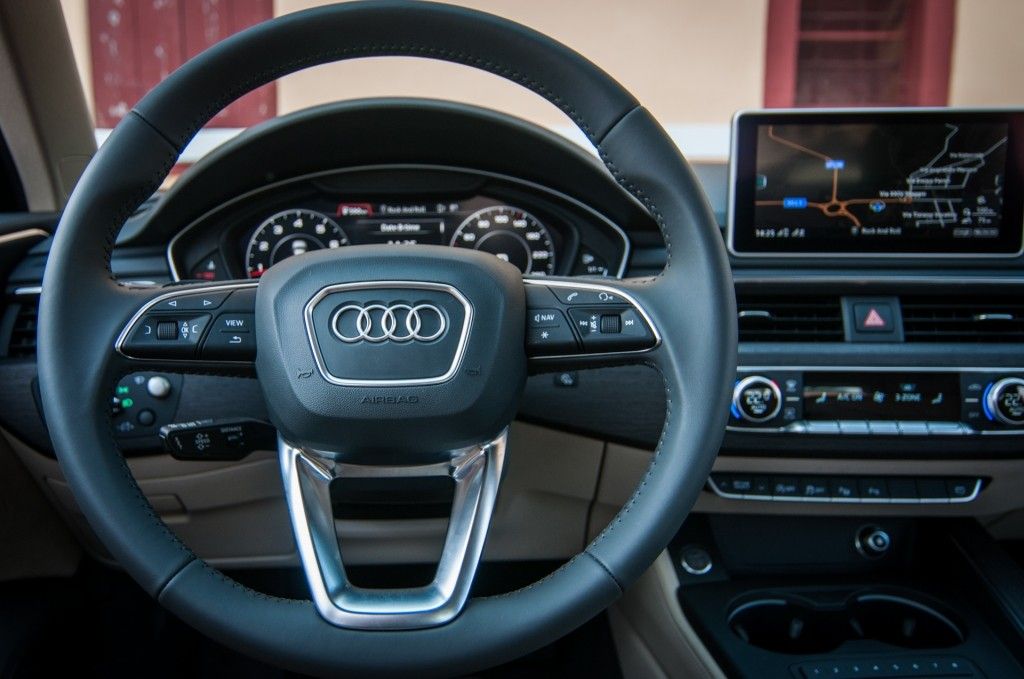 Audi a4 b9 салон