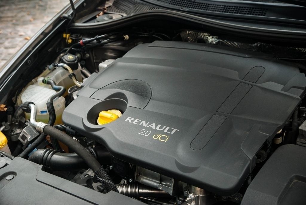 Renault Laguna III Coupe Phase II GT 2.0 dCi 180KM